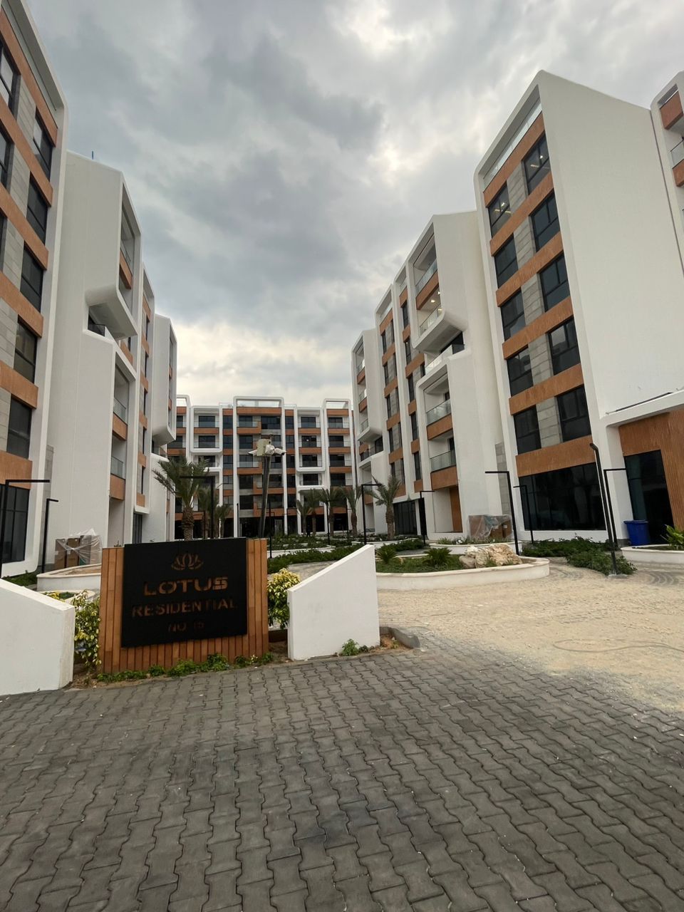 در و پنجره آلومینیومی Valid