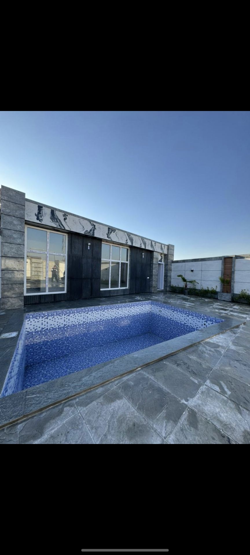 انتخاب بهترین مجری کرتین وال